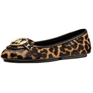 Michael Kors authentic brand new with tags ballerinas size USA 6 Real hair cow